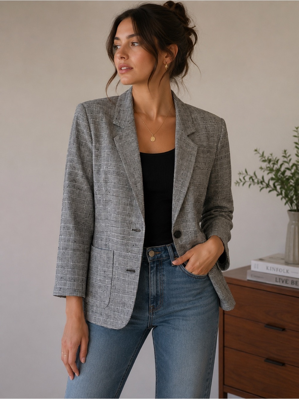 Jessica Vintage Black and White Checkered Plaid Blazer Size 12 Fully Lined